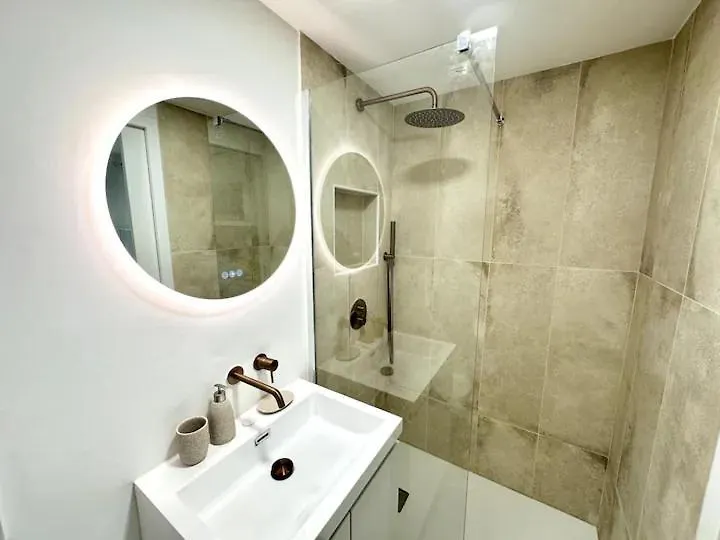 Magnifique Appartement 20M Du Port 15 Allard Saint-Tropez Apartment